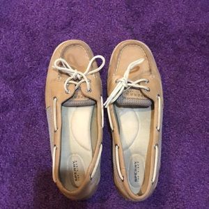 Tan Sperry Women’s Boat Shoes